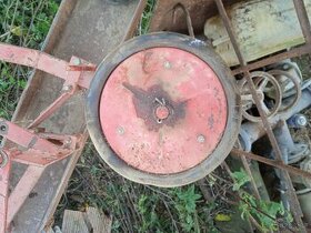 přítlačné kolečká  vozík na Becker