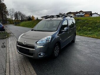 Peugeot Partner 1.6 HDI 68 kW, 2013, tažné, klima