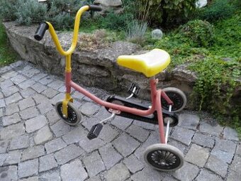 RETRO TŘÍKOLKA