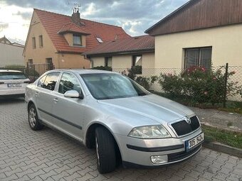 Škoda Octavia II – 1.6 MPI, R. 2006. Tažné  Klima…