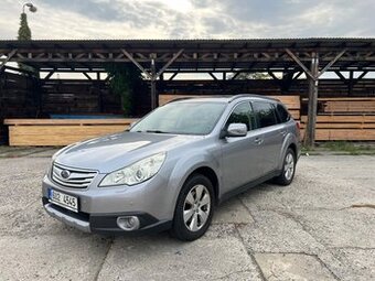 Subaru Outback 3.6R 191kw 2010 1.majitel ČR - automat - DPH