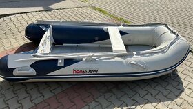 Motorový člun Honda HonWave - 1
