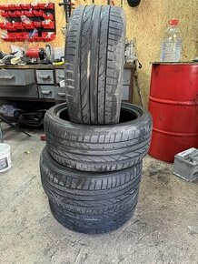 Prodam pneu mám pouze 2 KS Bridgestone Potenza 215/40 R17
