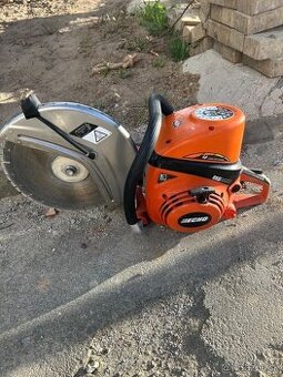 Rozbrušovací pila ECHO CSG-7410Es skoro nová