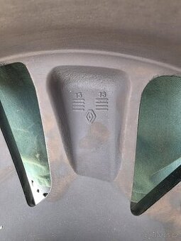 alu disky renault 17