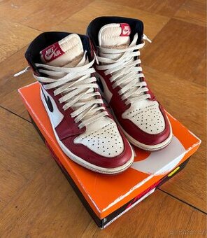 Air Jordan 1 Retro High OG Chicago Lost & Found