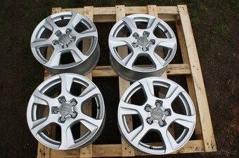 kola originál Audi nebo taky na VW Seat Skoda 5x112