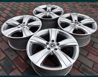 ALU kola originál Mercedes Benz R18