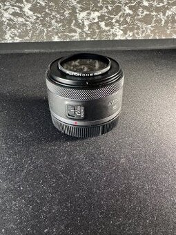 Canon RF 16mm F2.8 STM