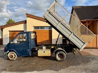 Třístranný sklápěč Ford Transit 2,5 D