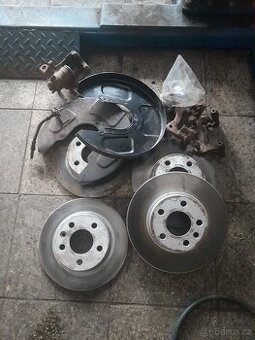 VW Sharan,Ford Galaxy,SeatAlhambra
