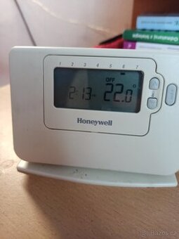 Termostat Honeywell CM727