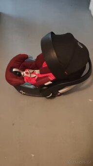 Autosedačka CYBEX "vajíčko"