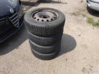 175/65 R14 celoroční Continental 6-7mm + disk Peugeot 206