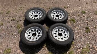 Sada kol 5x139,7 205/70R15, letní pneu s disky Jimny