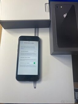 iPhone 8 64GB Black – 100% baterie + komplet balení