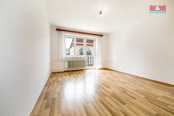 Prodej bytu 3+1, 74 m², Dlouhá Ves u Sušice