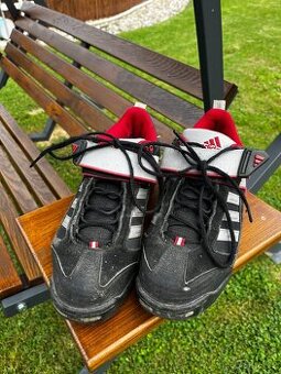 Cyklistické tretry Adidas