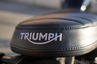 kožené sedlo Triumph