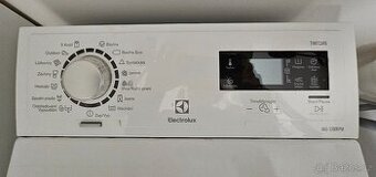 Pračka Elektrolux úzká