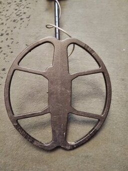 Koupím kryt cívky golden mask 4