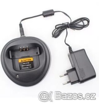 Nabíječka  Motorola CP040 CP140 CP200 CP360 CP380 EP450 DEP4