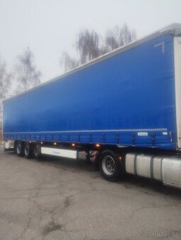 Plachtový NÁVĚS KRONE