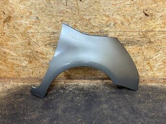 PRAVÝ PŘEDNÍ BLATNÍK CITROEN C4 PICASSO 2009