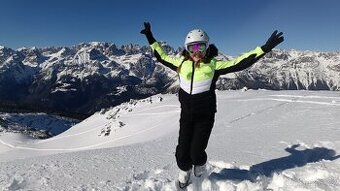 Dívčí lyžařská bunda 4F a kalhoty (set)