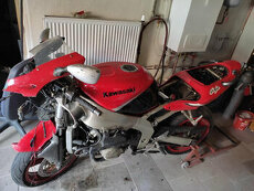 Kawasaki ZX-6R Ninja 2001