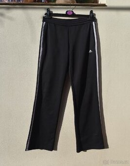 Dámské tepláky Adidas vel.M