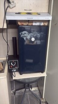 Elektrická udírna Bradly smouker