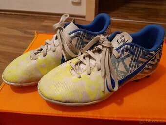 Nike kopačky vel. 32/ 33