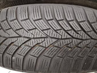 Pneu 195/65/15.Zimni.Continental