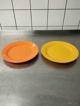 Porcelánové talíře barevné - NOVÉ