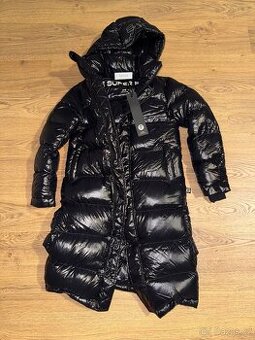 Zimní bunda s prachovým peřím