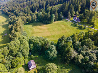 Exkluzivní prodej stavebního pozemku v srdci Šumavy
