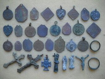 Svátostky , křižky..