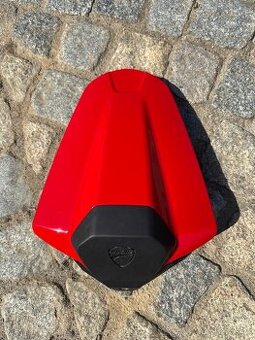 Ducati Monster 937, 950 krovka