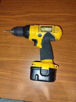 Aku vrtačka DeWalt typ DC 727, 12V