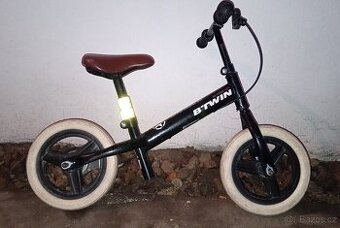 Dětské odrážedlo BTWIN