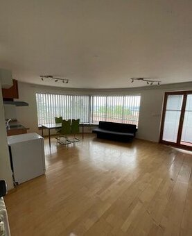 2+kk • 58 м² - Mirovická, Praha - Kobylisy - 1