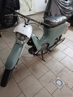 Jawa 21 pionyr na díly