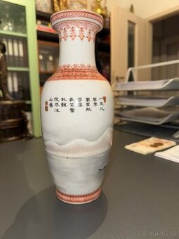 Porcelánová váza Čína