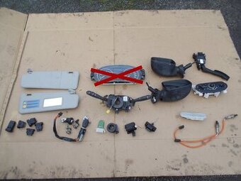 Díly 2. Dacia Sandero 1.2 16v 55kw  2008-2012