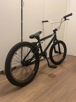 Freestyle BMX kolo - MONGOOSE Logo 2014 + Nové ETNIES pláště