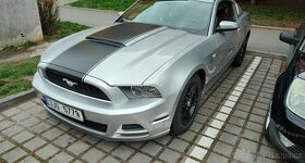 Ford Mustang, 3.7 V6 227kW Premium