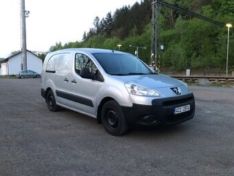Peugeot partner rok 2009 1,6 HDI 66Kw