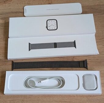 Apple Watch Series 7 Steel GPS + Cellular 45 mm