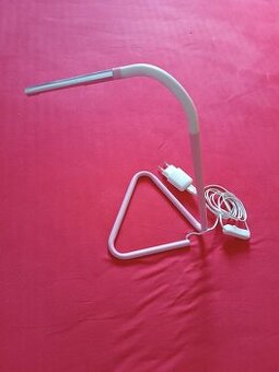 Jednoduchá růžová led lampa